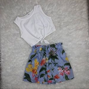 Girls Tie Front Top & Floral Striped Shorts Set